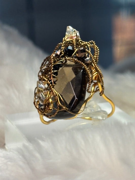 Topaz ring: Gatsby’s Daisy 