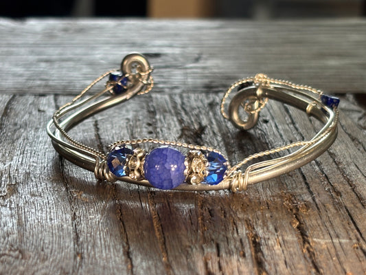 Blue Crackle Agate: Lapis Lazuli Bracelet: Evening Star