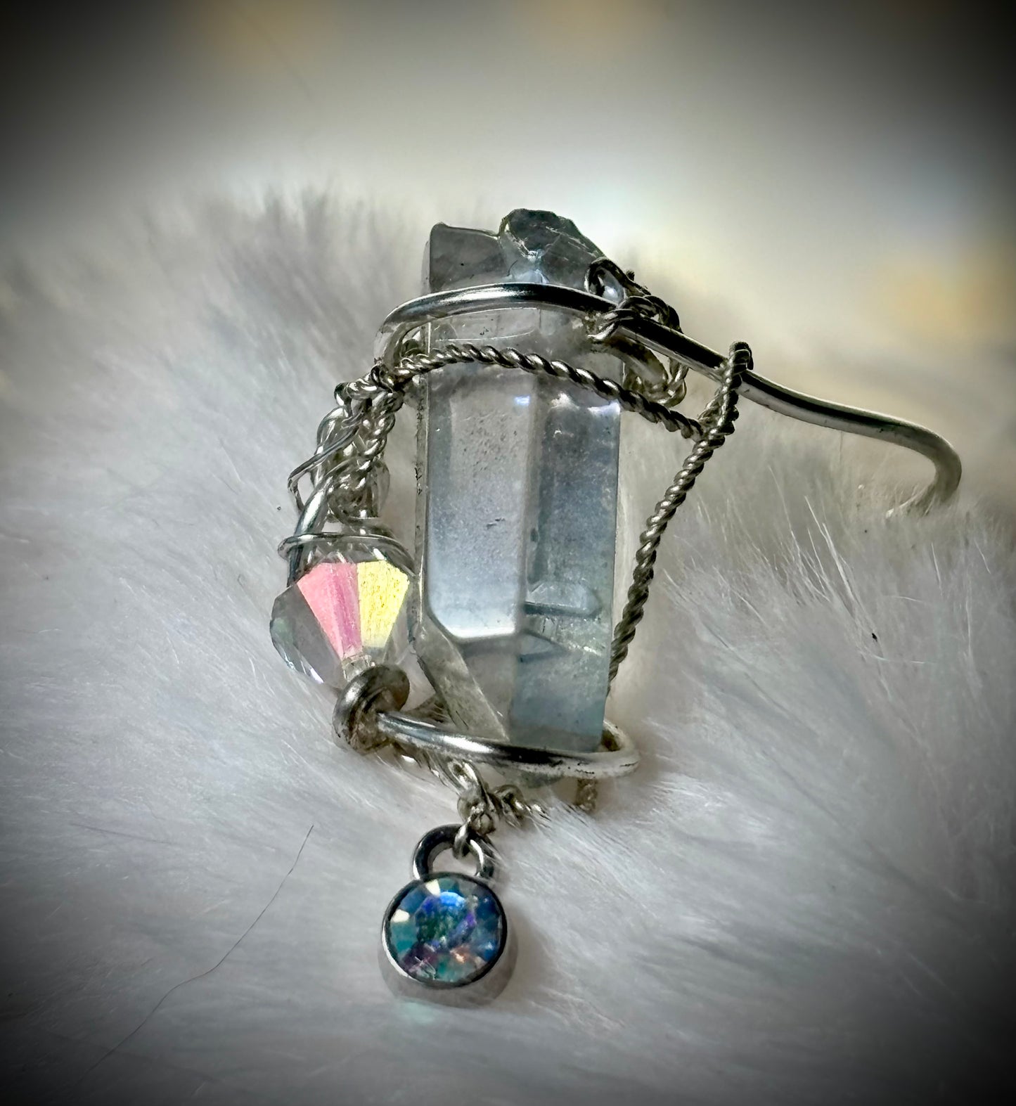 Silver Trinket: irradiated crystal 