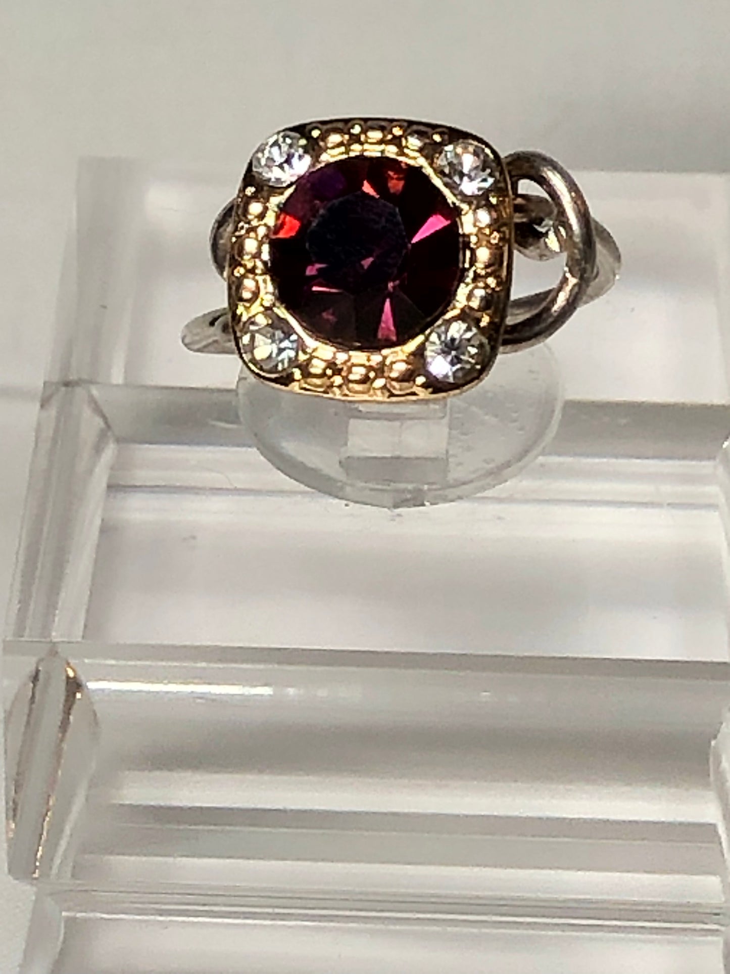 Aquarius Garnet birthstone