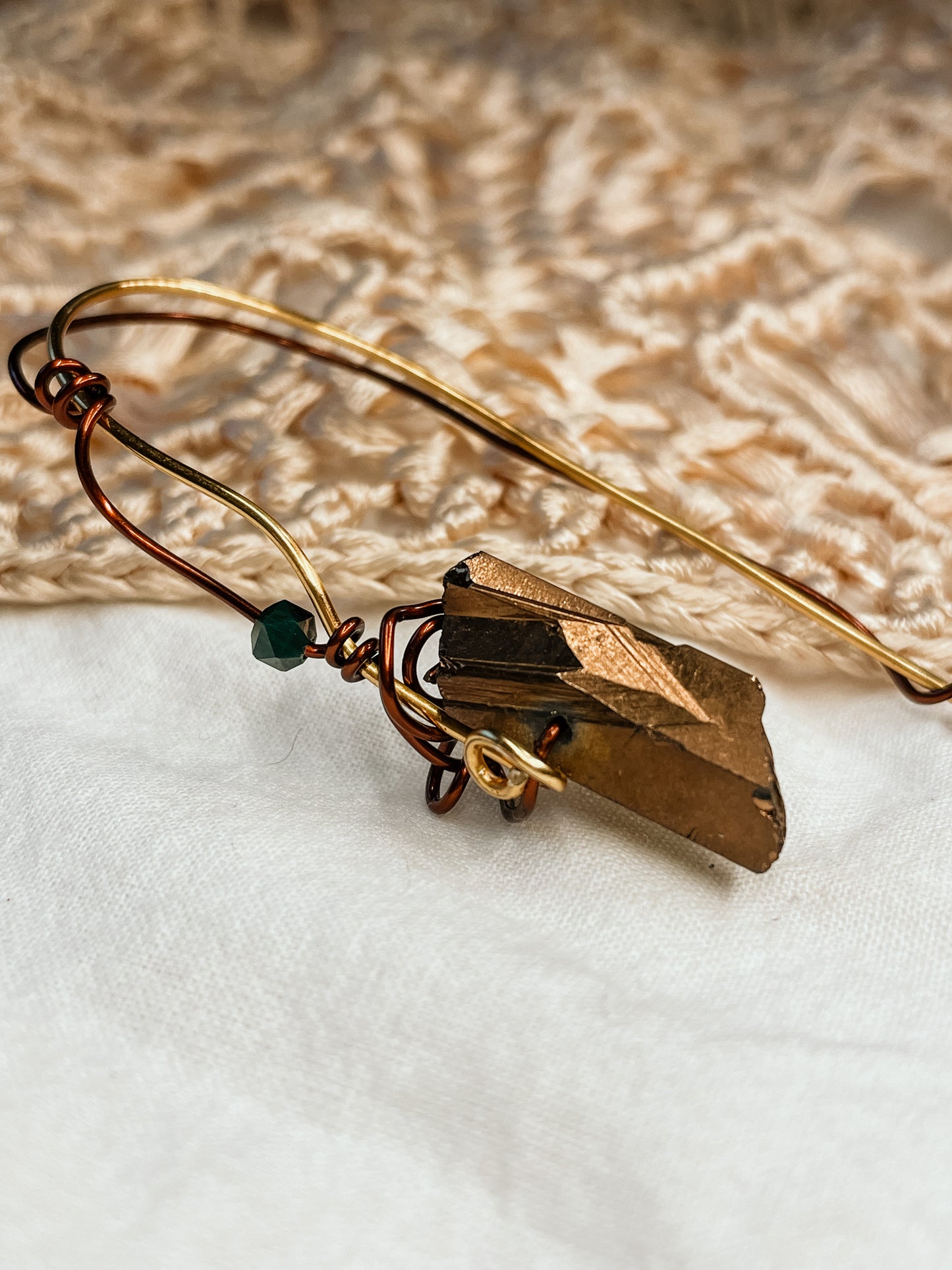 Sagittarius Goldstone Earcuff