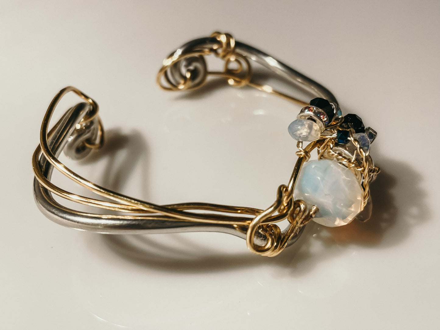 Gold moonstone