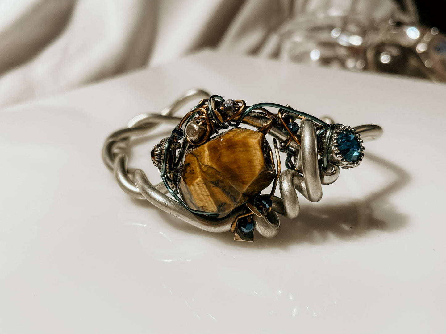 Tiger Eye Blue
