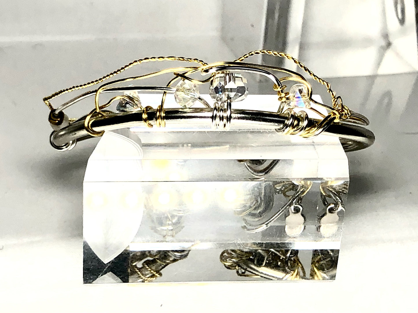 Opalescent rhinestone bracelet