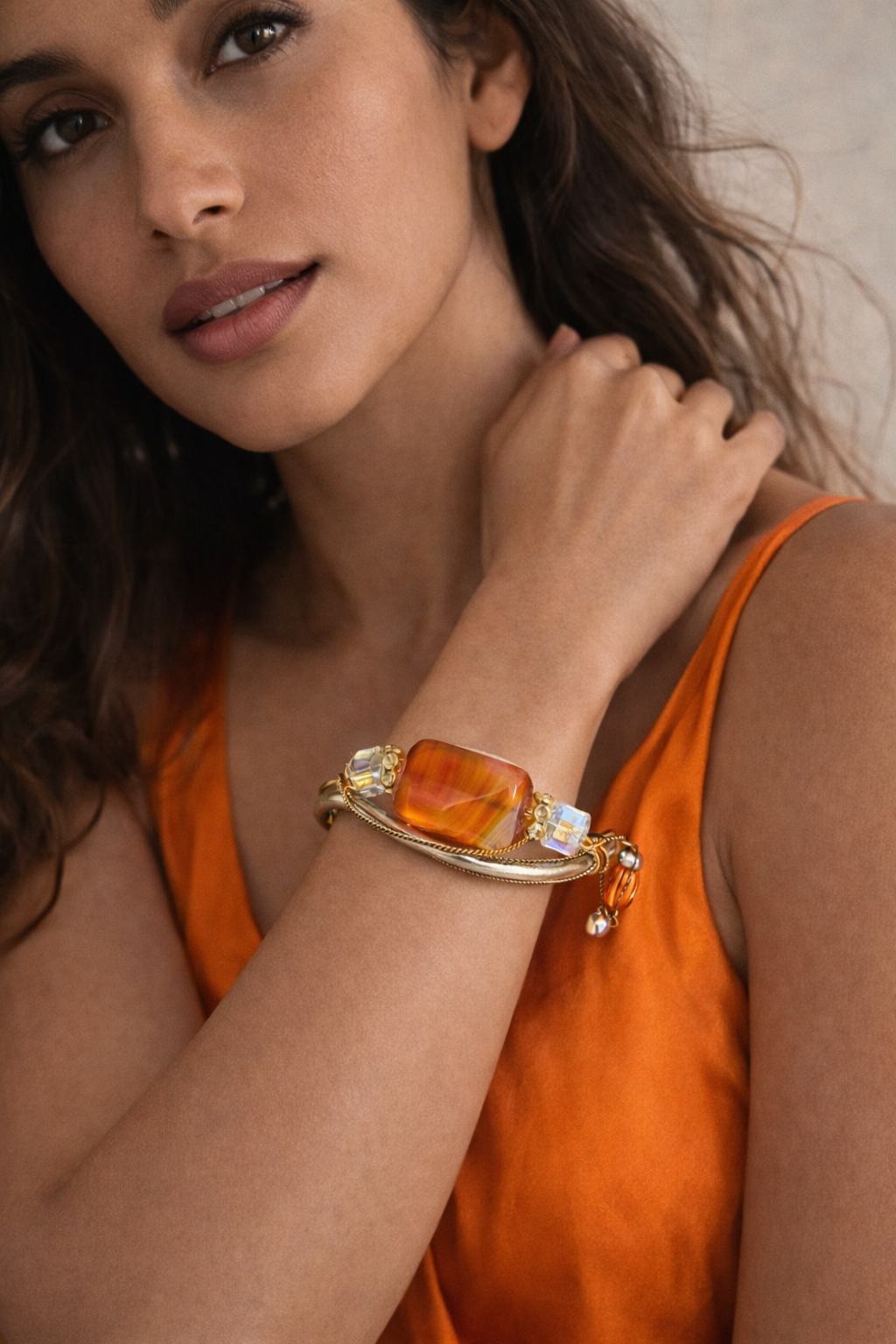 Carnelian Bracelet: Golden Focus