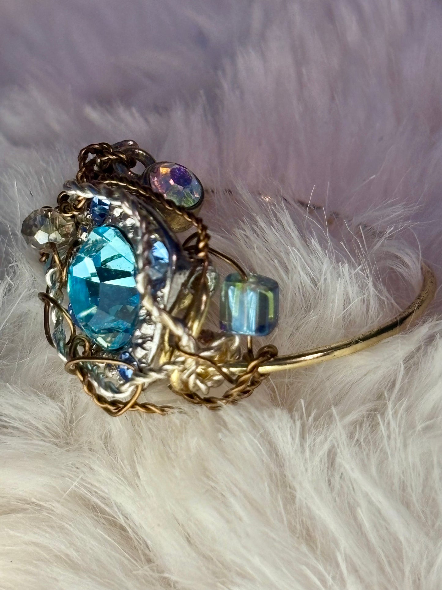 Light blue rhinestone ring: kindness is a ￼crown