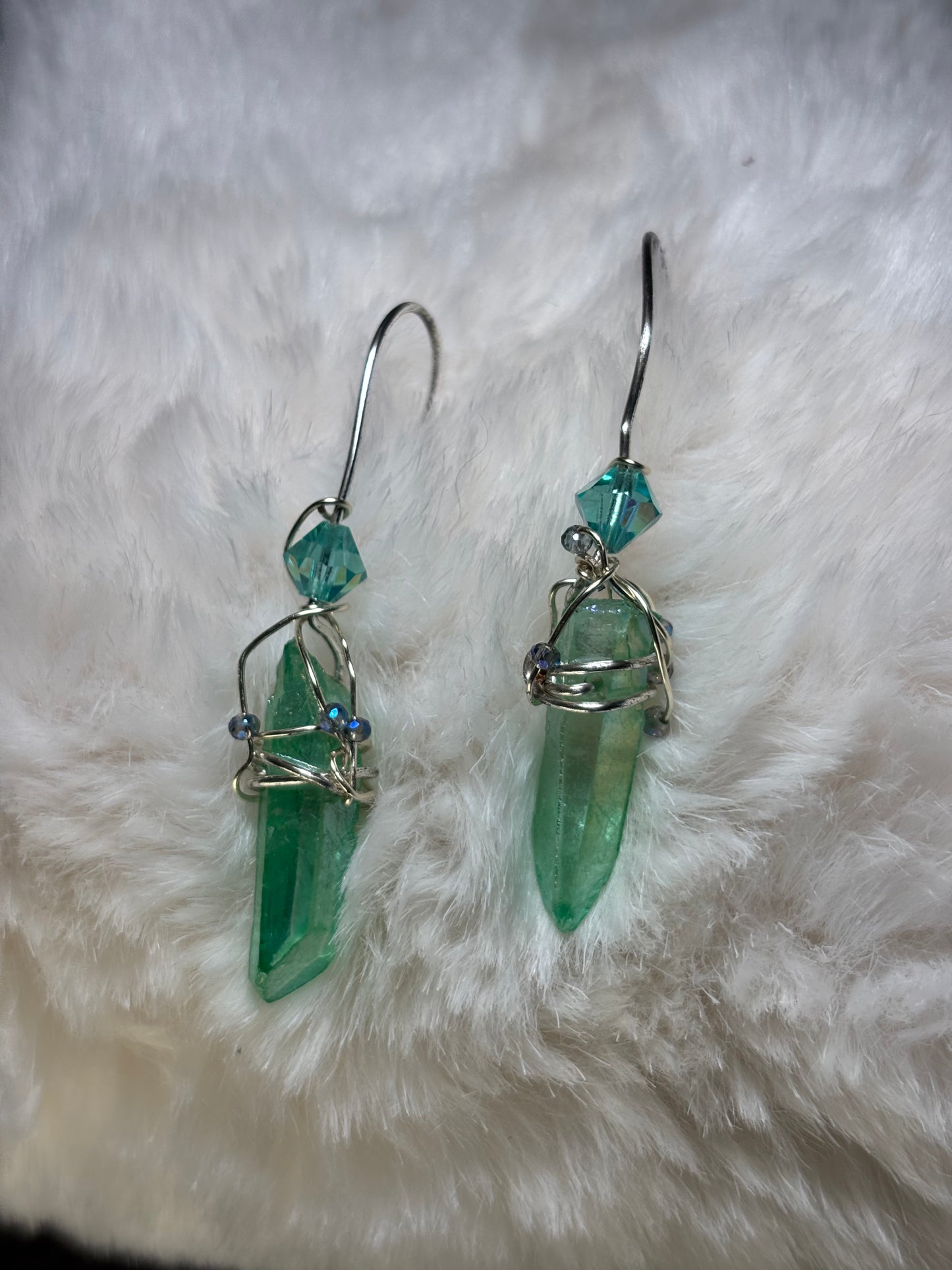 Frozen waters, Emerald Thaw Pendant (set available)