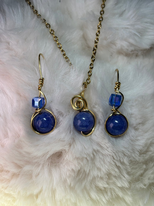Midnight Current: blue crackle agate pendant (set available)￼
