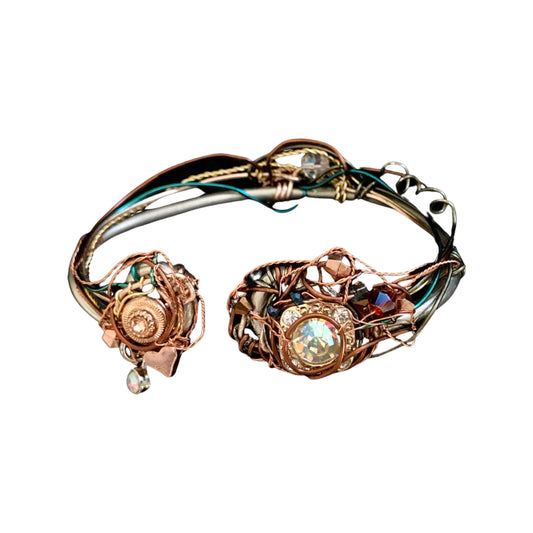 Lucy in the sky with Rhinestones